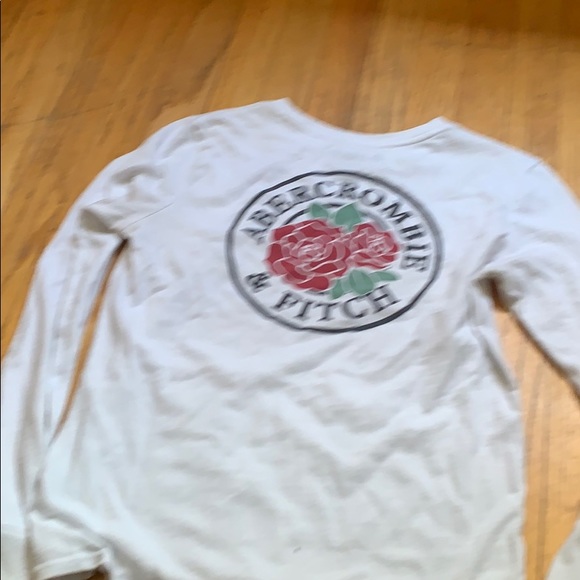 Abercrombie kids long sleeve 💕 - Picture 3 of 3
